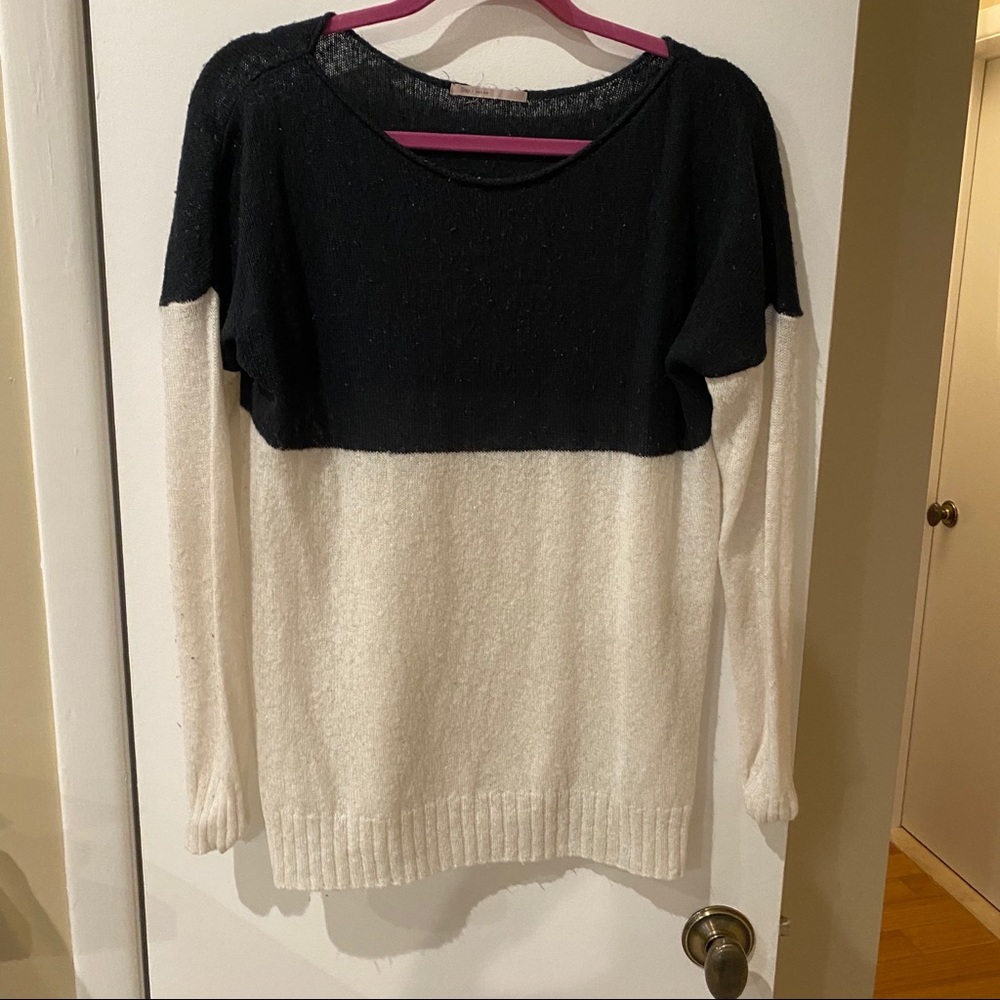 Gap color block sweater